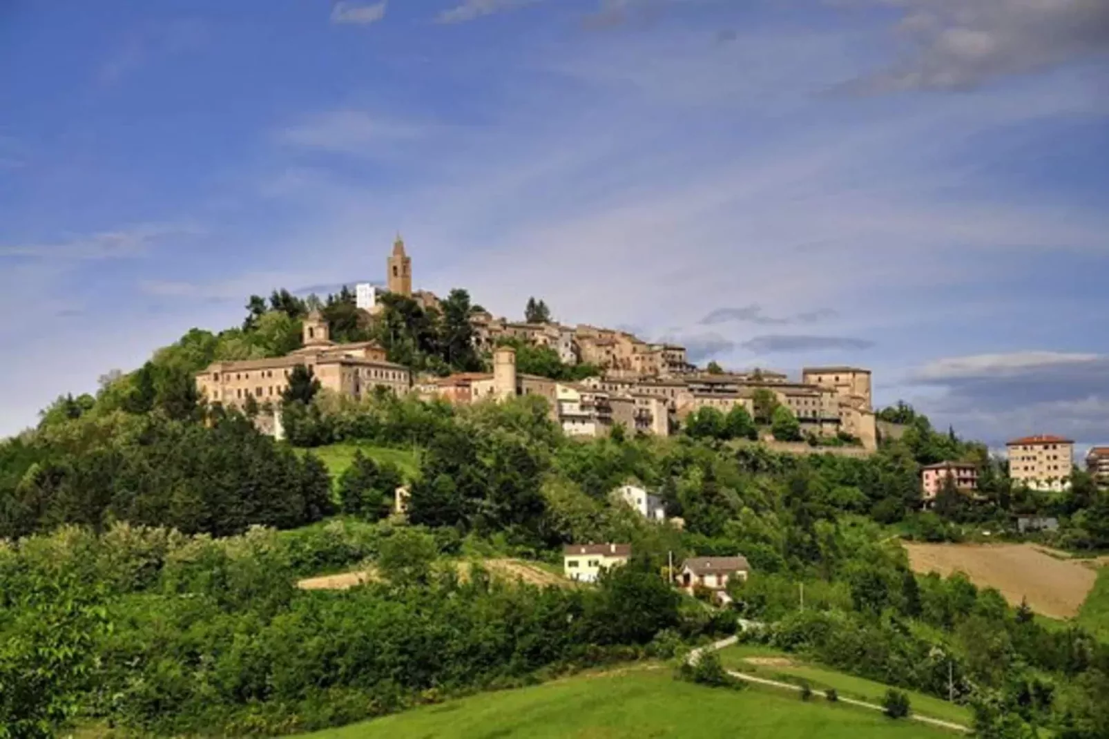 Residence La Ginestra, Montelparo-bilo-Areas summer 1km