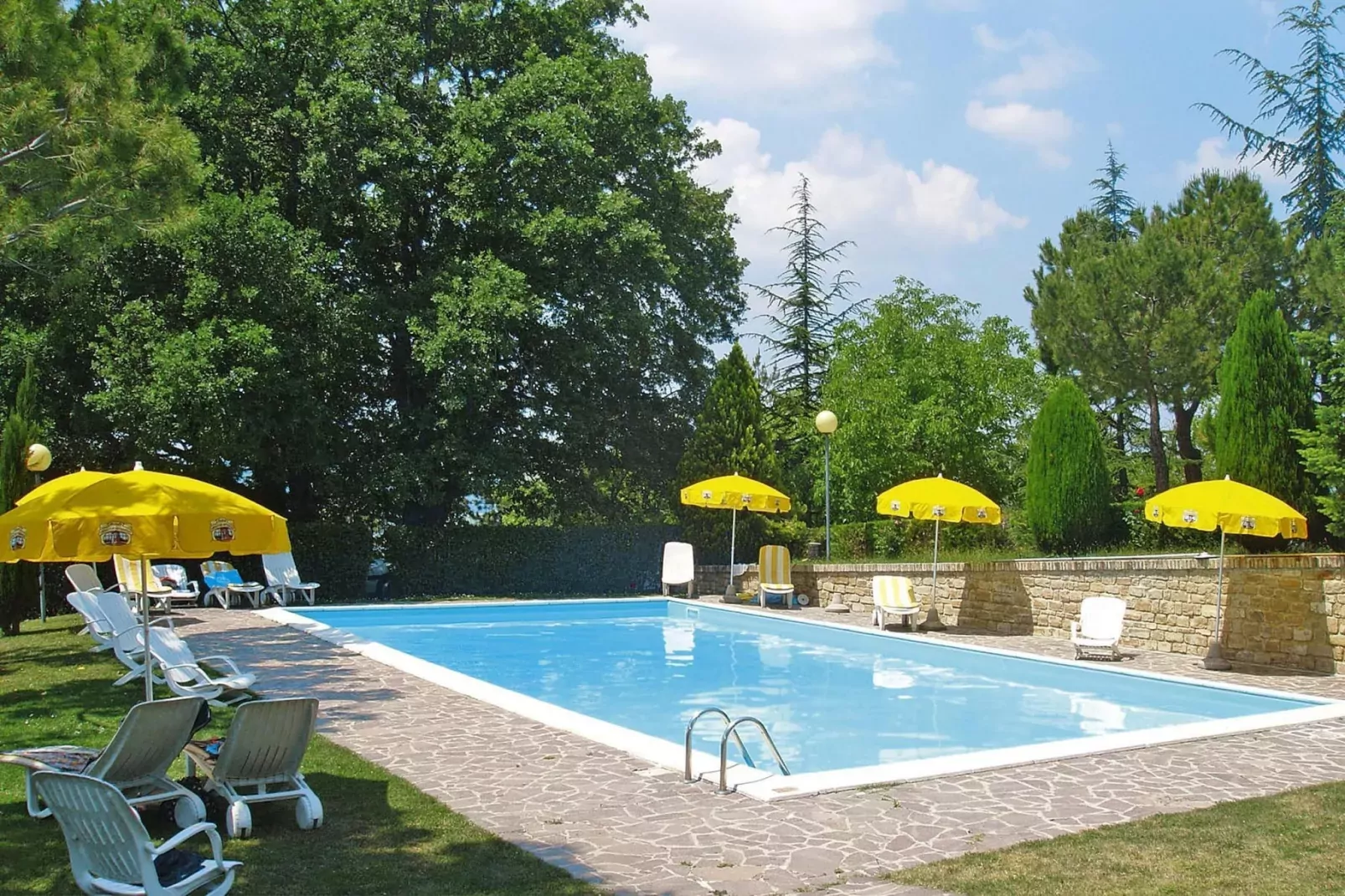 Residence La Ginestra, Montelparo-trilo-Pool