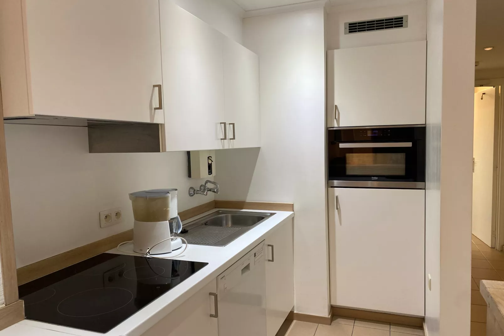 VIVIANE 0501-Kitchen
