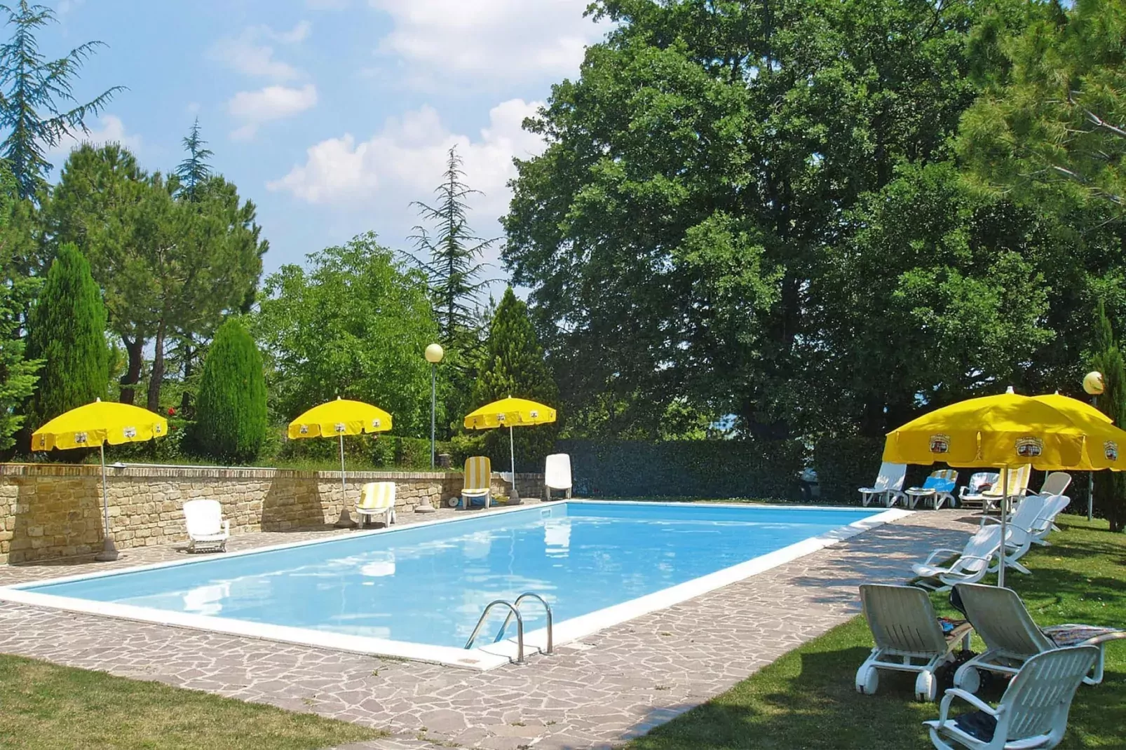 Residence La Ginestra, Montelparo-trilo-Pool