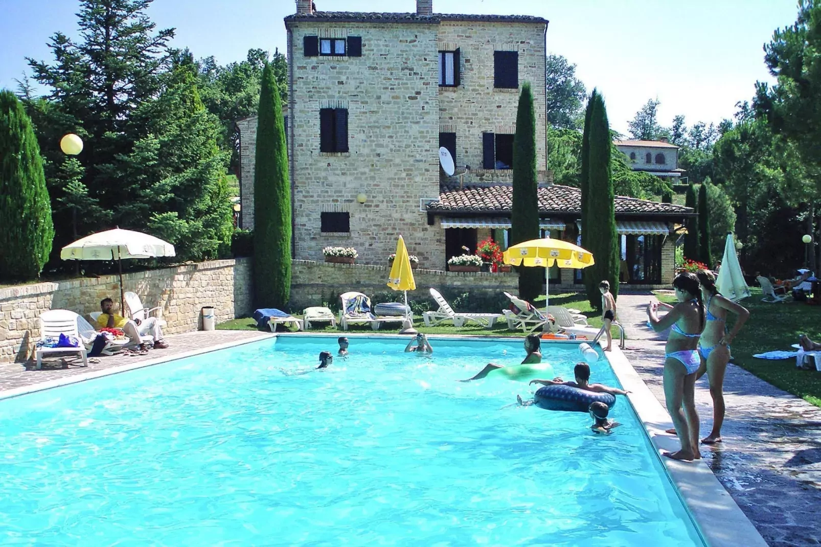 Residence La Ginestra, Montelparo-trilo-Pool