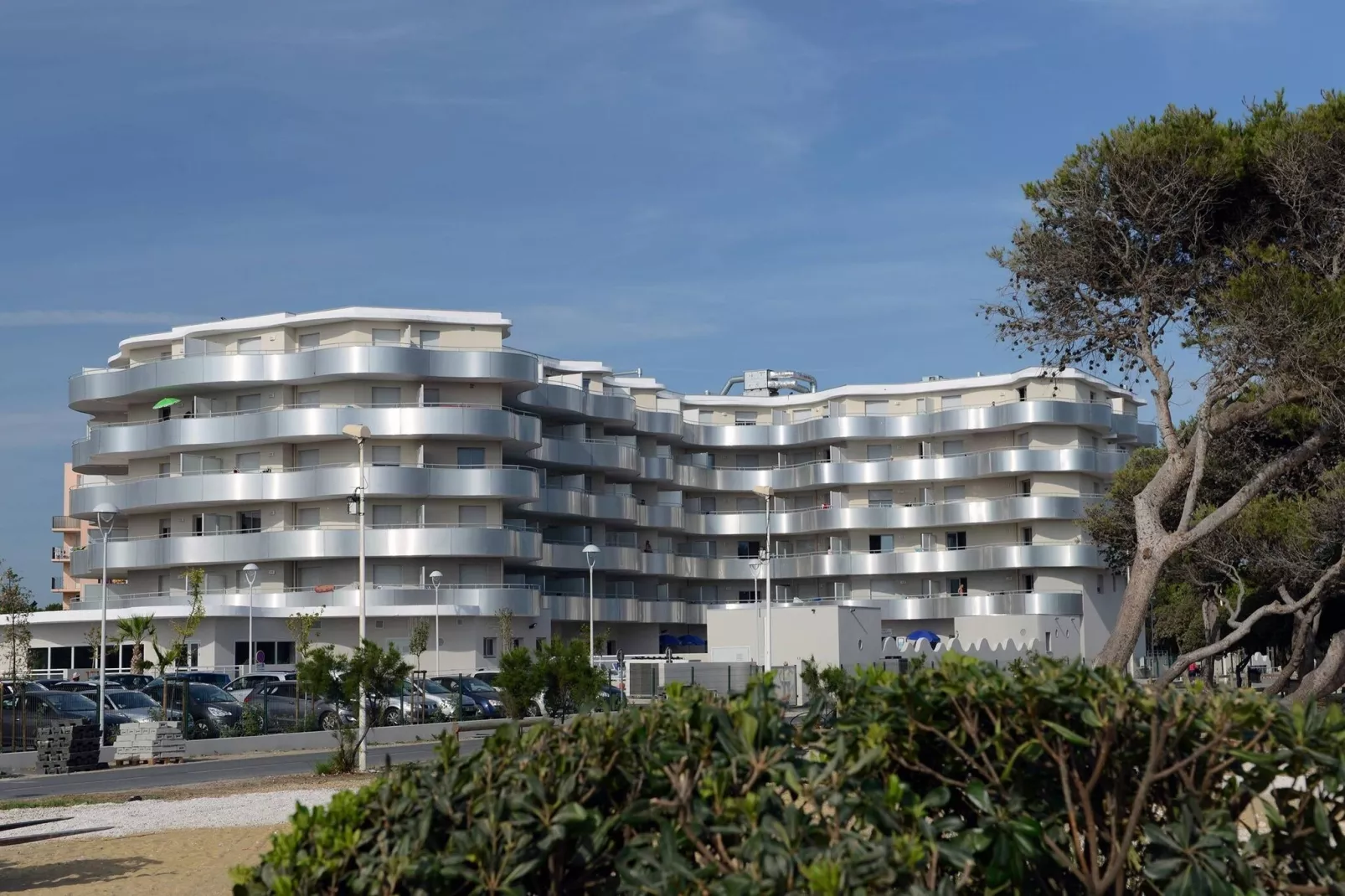 Residence Le Lotus Blanc 1-Exterior summer