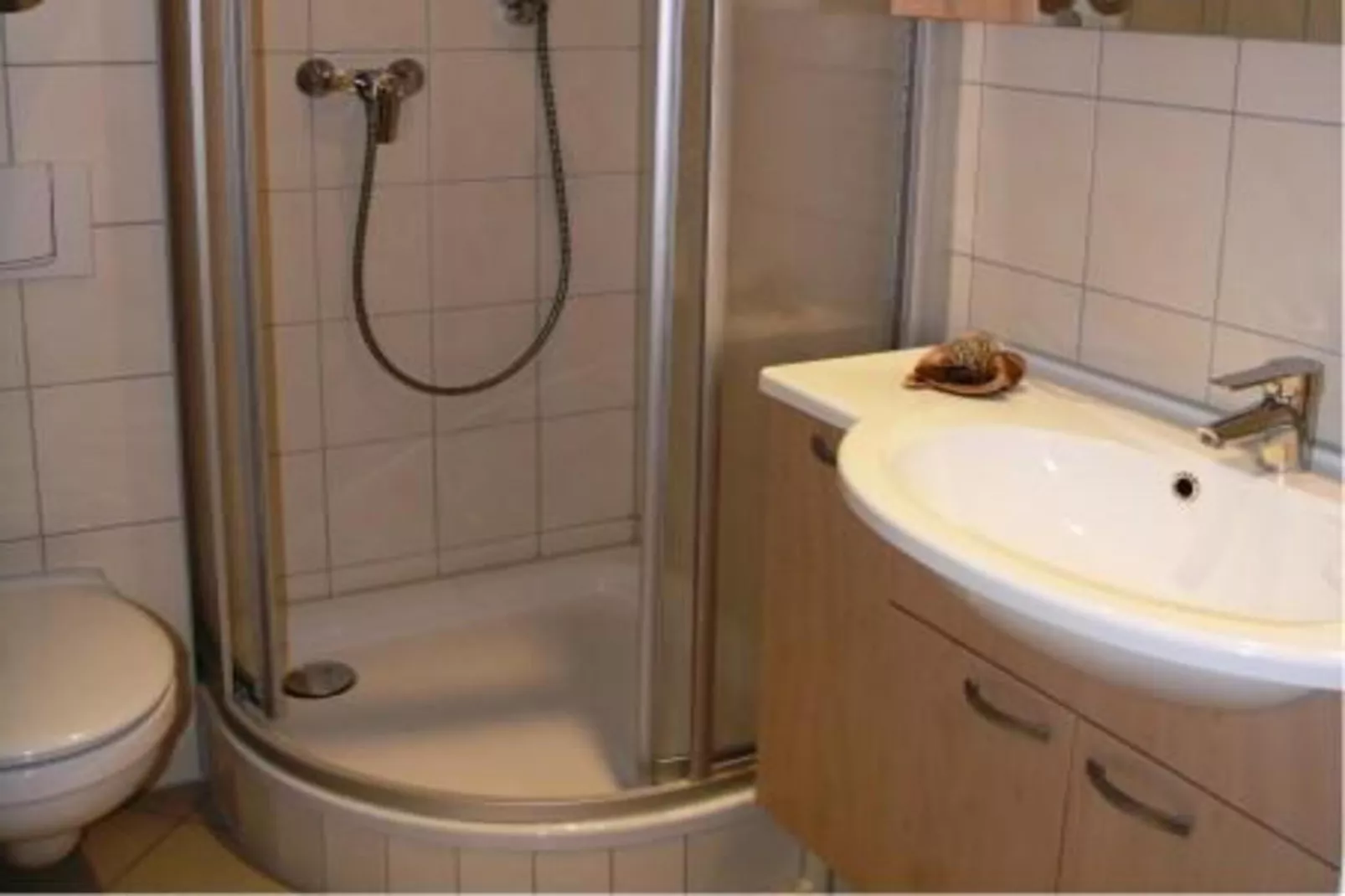 Apartment Strandläufer 110-Bathroom