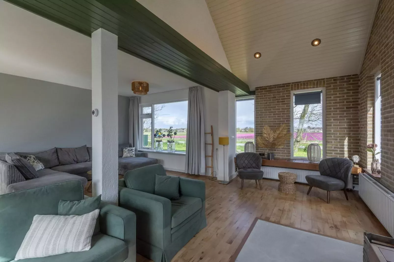 Villa Zuidwester-Image-tags.