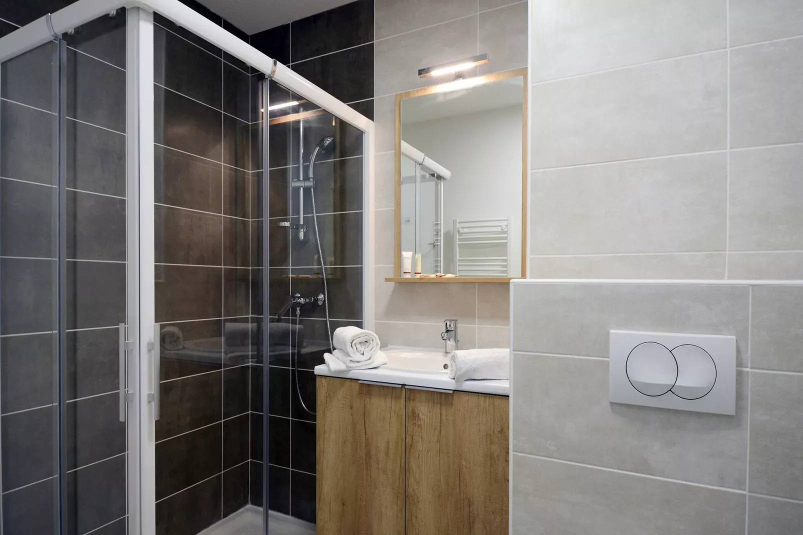Residence Le Lotus Blanc 1-Bathroom