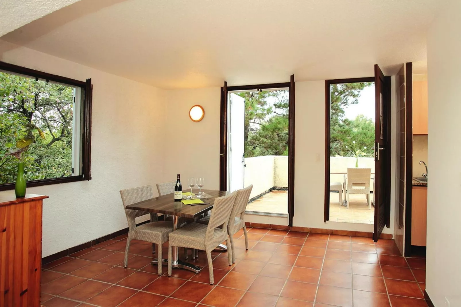 Residence La Vallicella Moriani-Plage // VA4B - 2pc4-Dining room