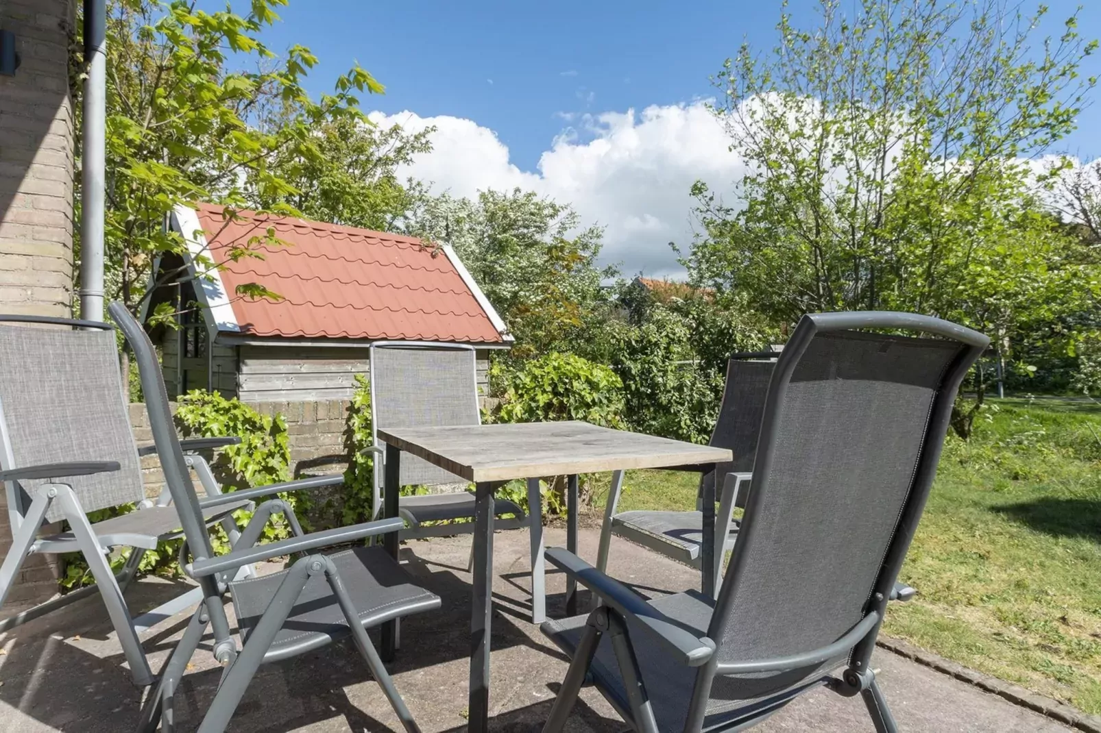 Previnaireweg 34-Terrace balcony