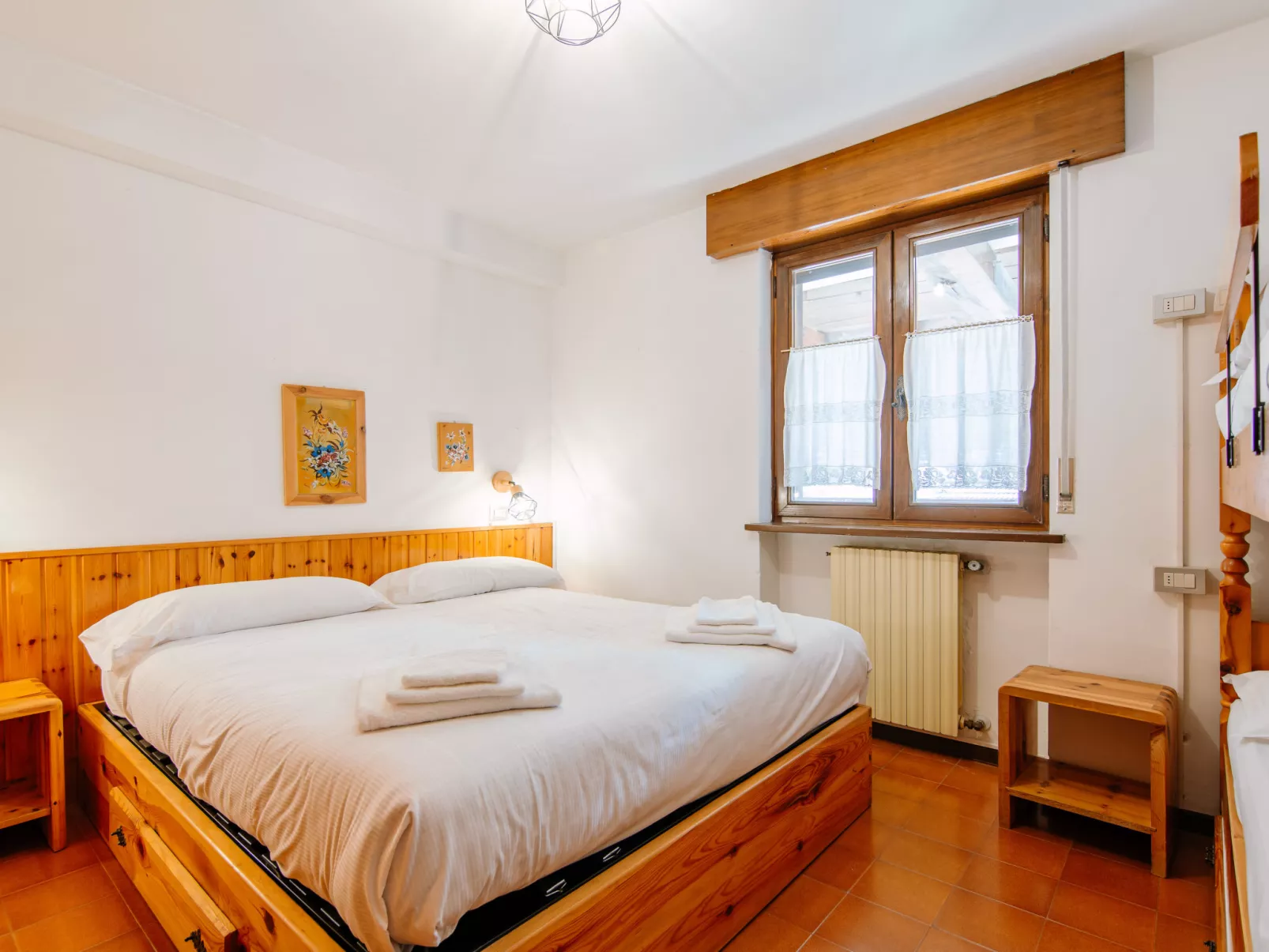 Apt 18-Inside