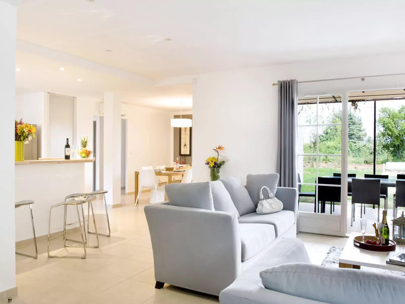 Le Clos Savornin V8IC-Inside