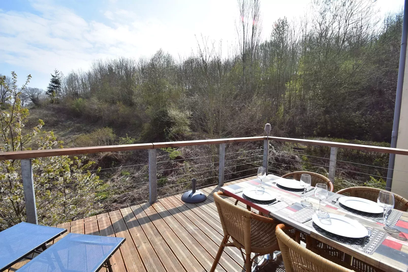 Apt  Piscine 4 pers - Levien-Terrace balcony