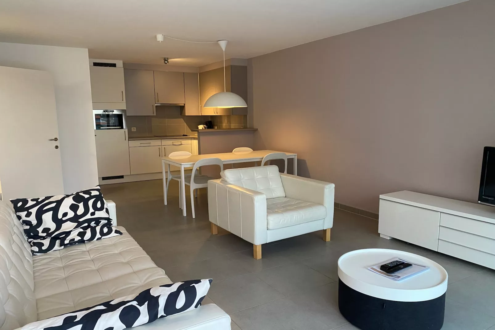 LECTUS I 5/0204PK-Living room