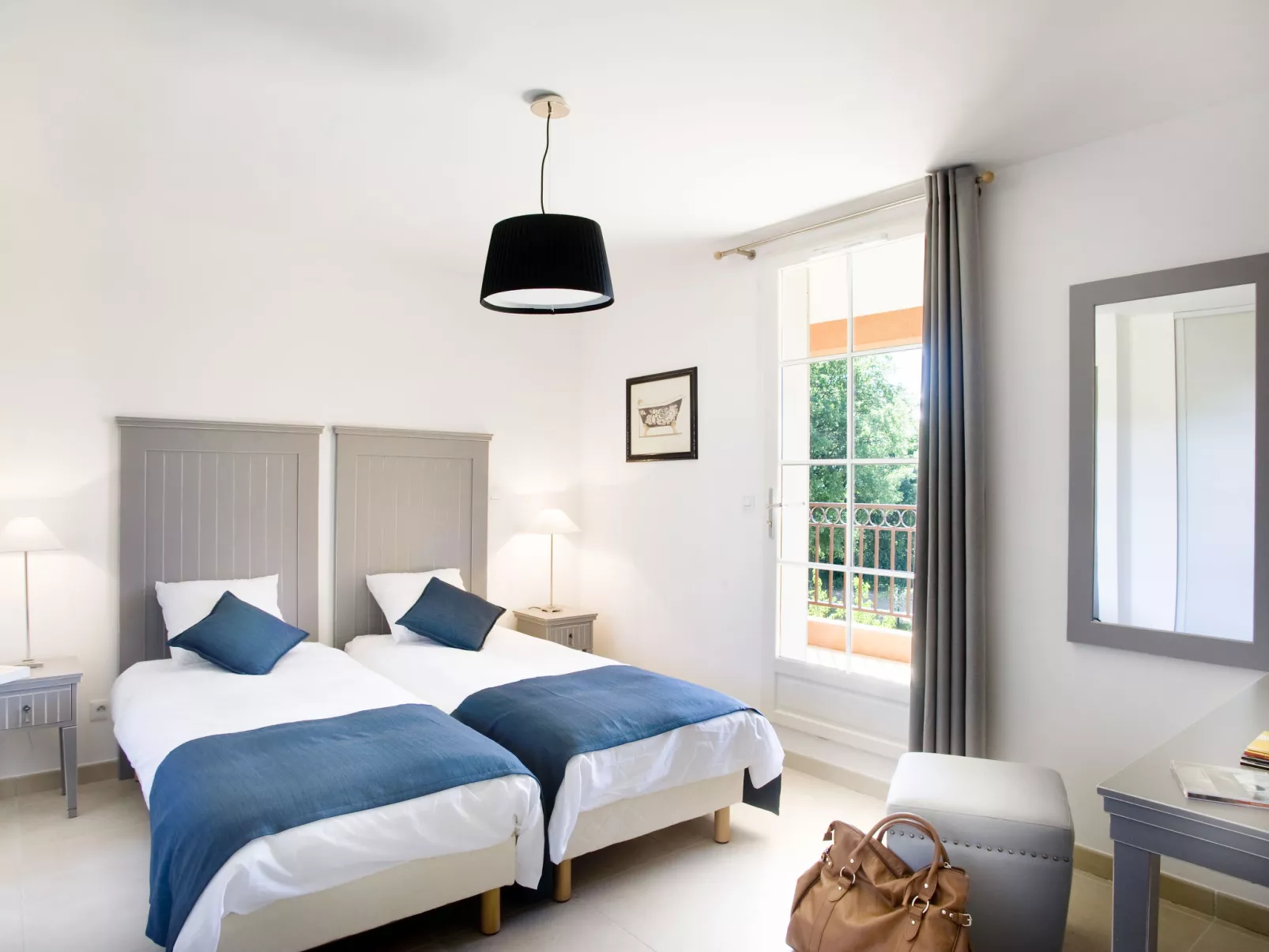 Le Clos Savornin V8ID-Inside
