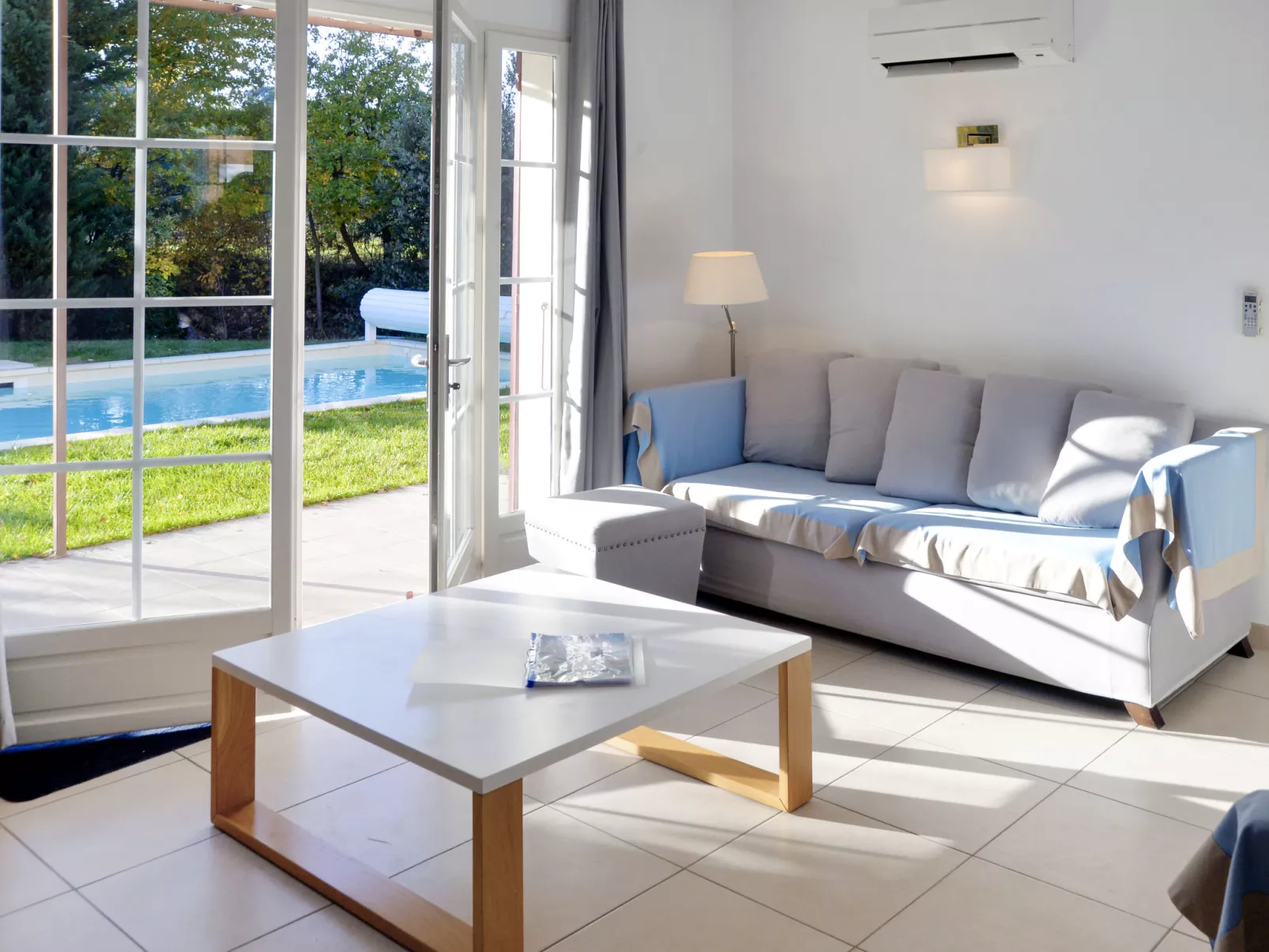 Le Clos Savornin V8ID-Inside