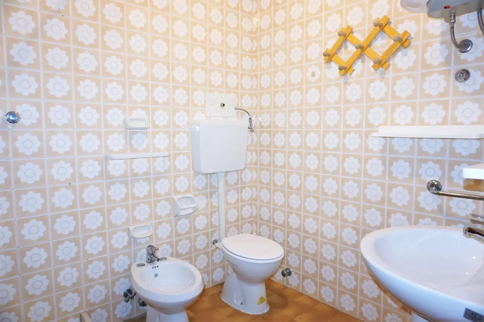 Chimere 1/16-Bathroom