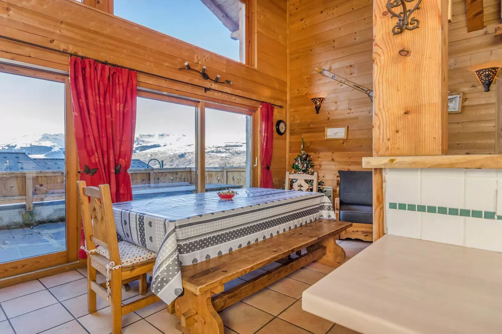 Chalet Piccola Pietra-Dining room