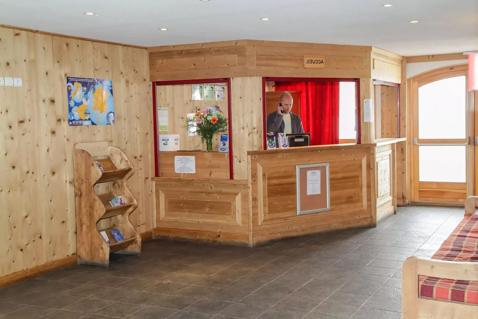 Le Hameau du Borsat 1-Reception hall