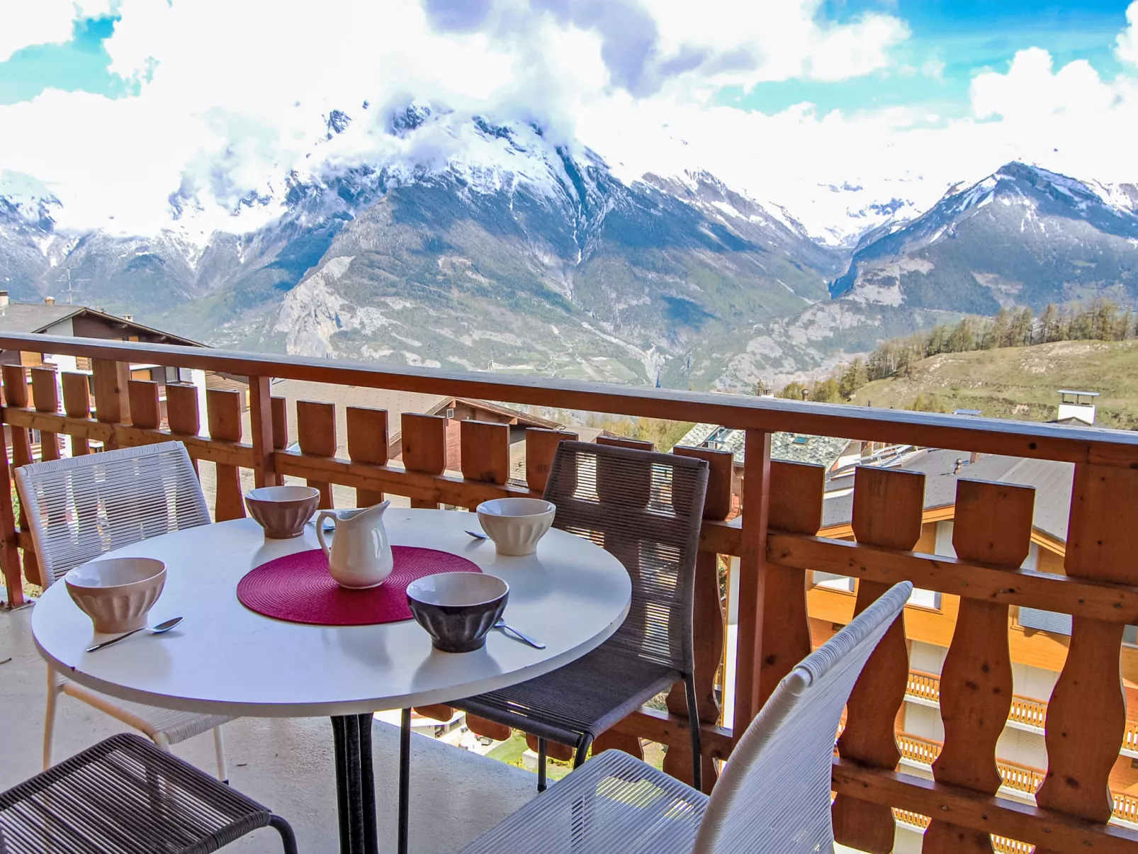 Grand Panorama A11-Outside
