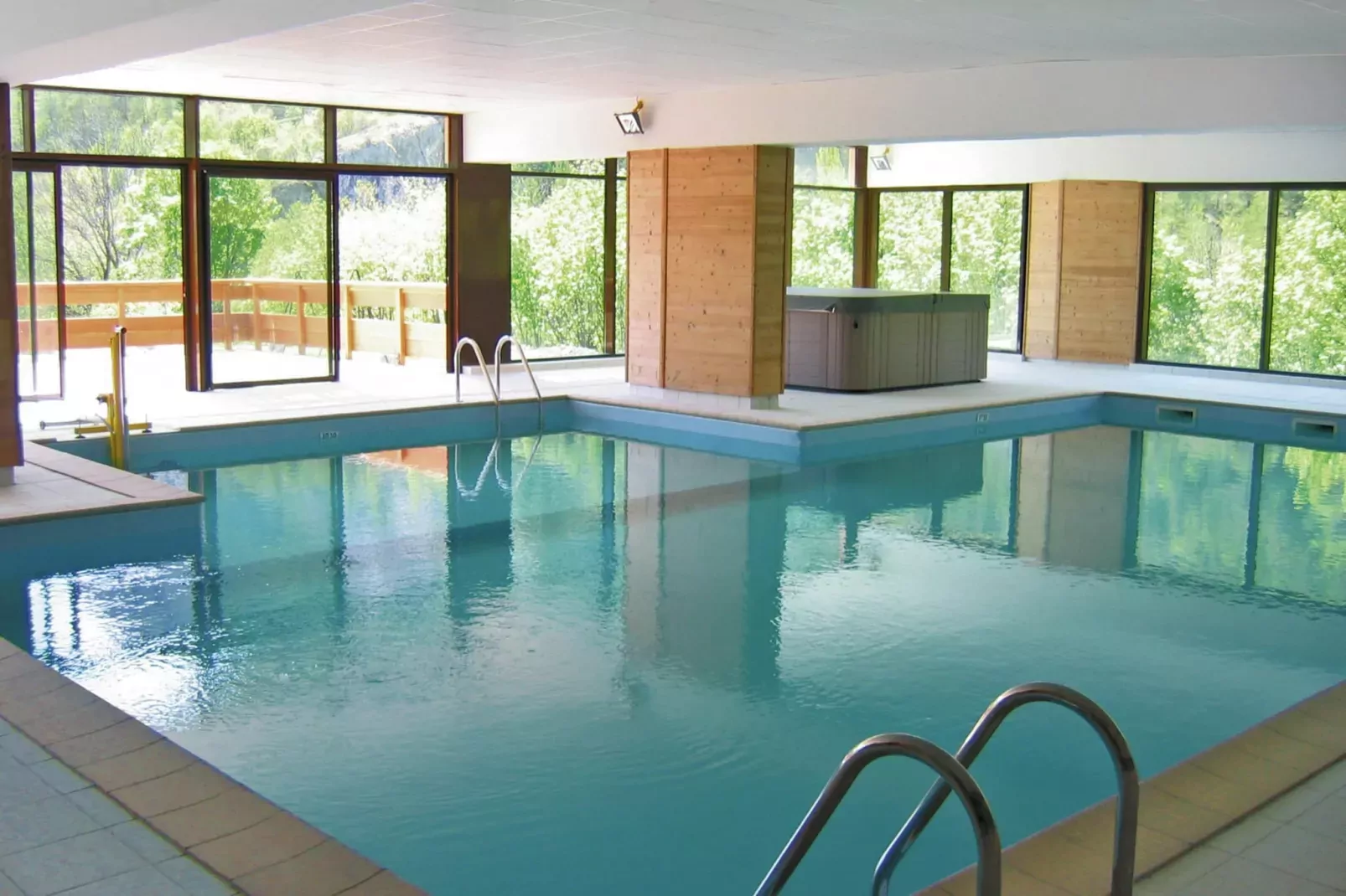 Residence Le Hameau de Valloire 4-Schwimmbad