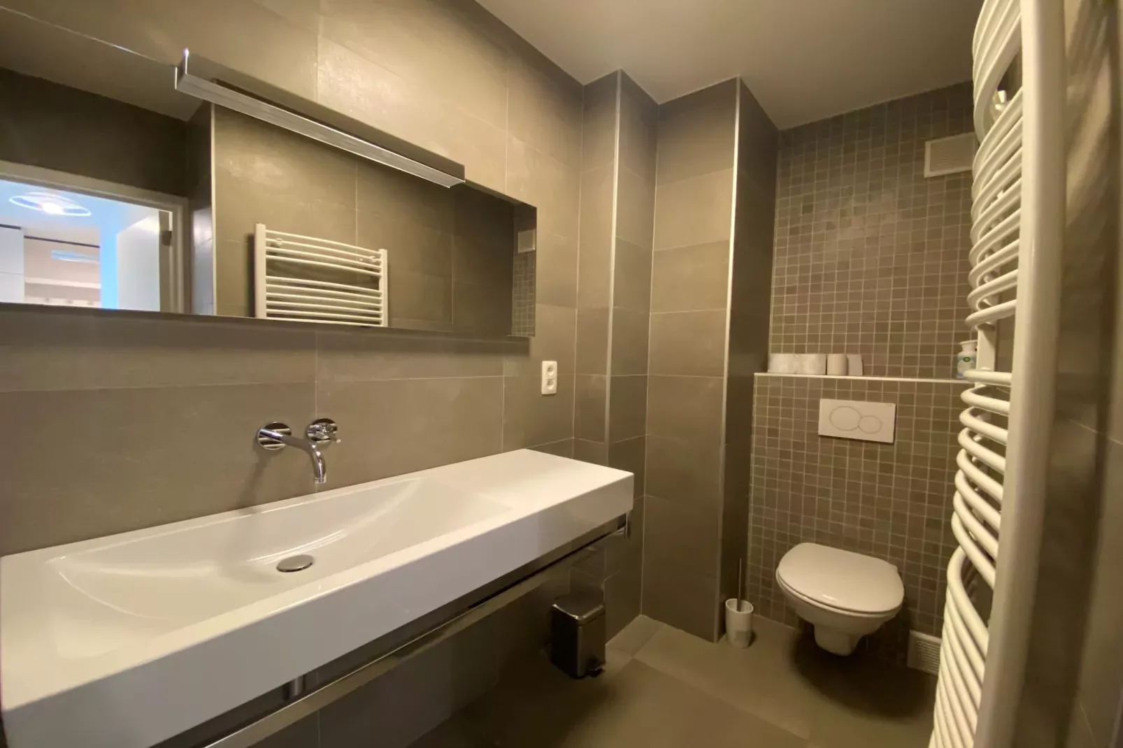 DE KWINTE 201-Bathroom