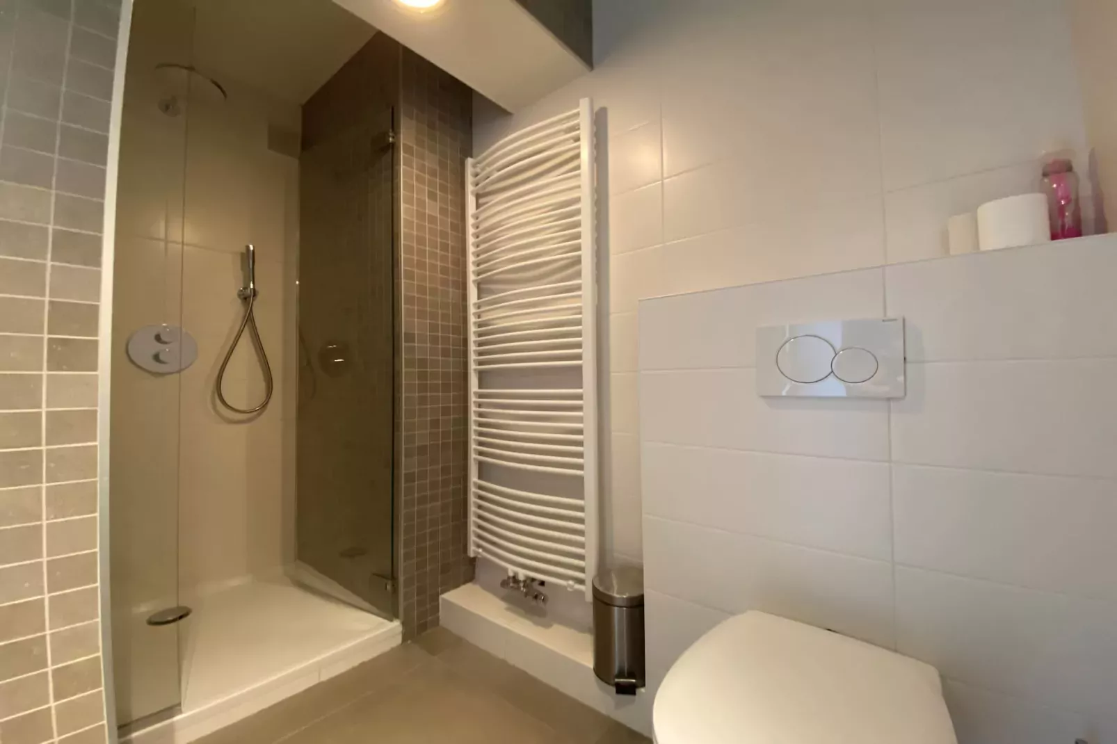 DE KWINTE 201-Bathroom