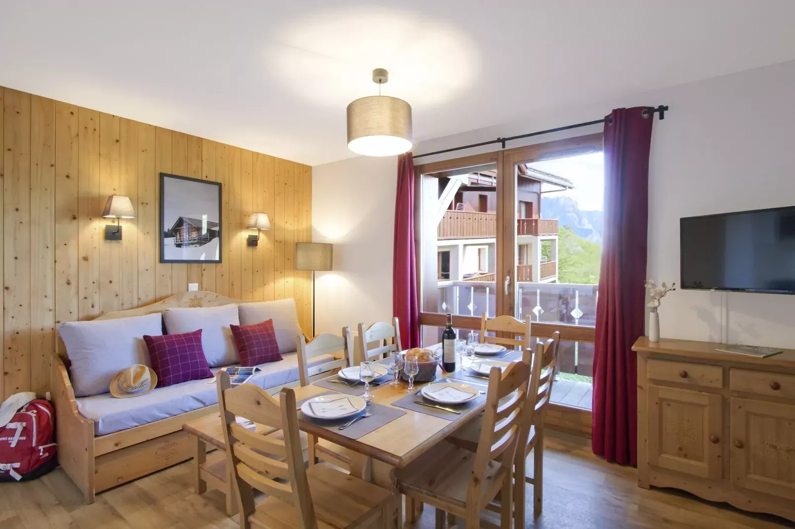 Le Grand Panorama I 5-Esszimmer