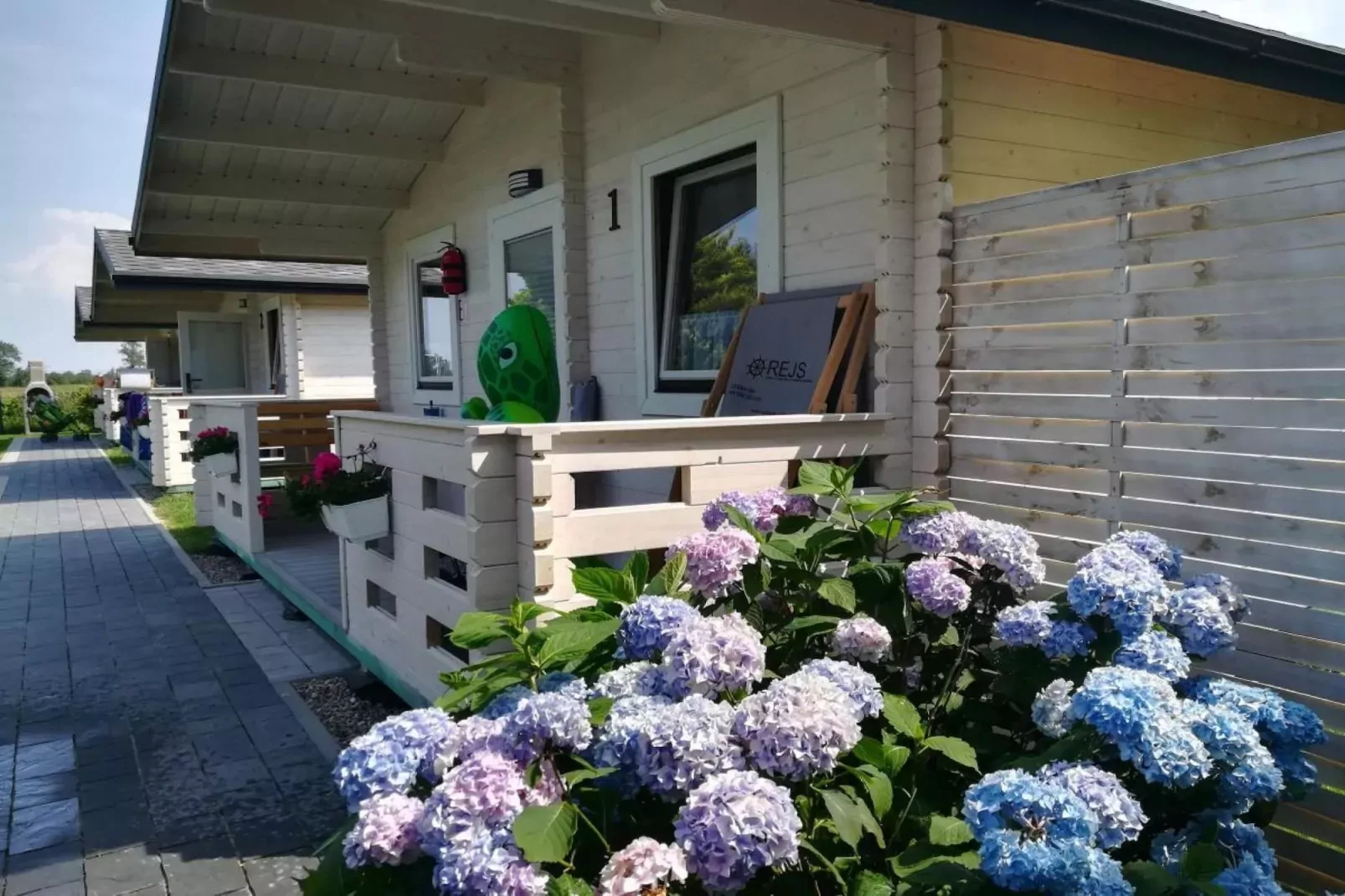 Domki wakacyjne Ustronie Morskie-Exterior summer