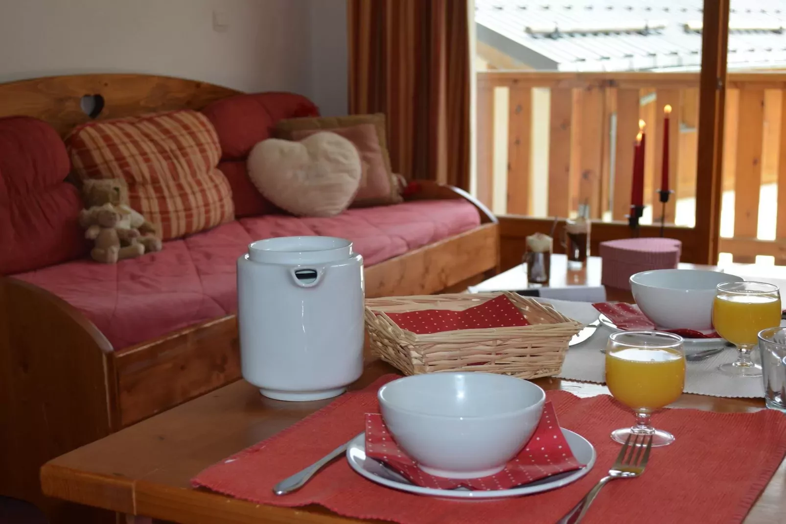 Les Chalets de la Ramoure 2-Living room