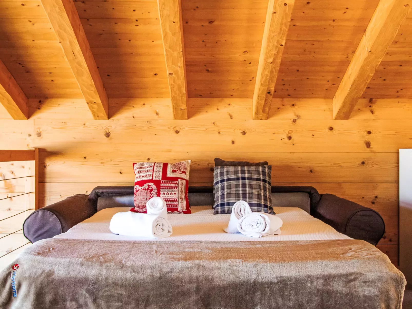 Chalet Jadi-Drinnen