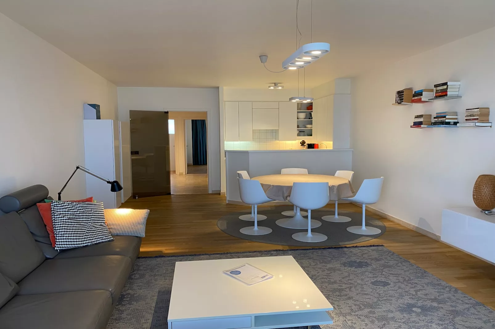 SCORPIO BI 1201GAR-Dining room