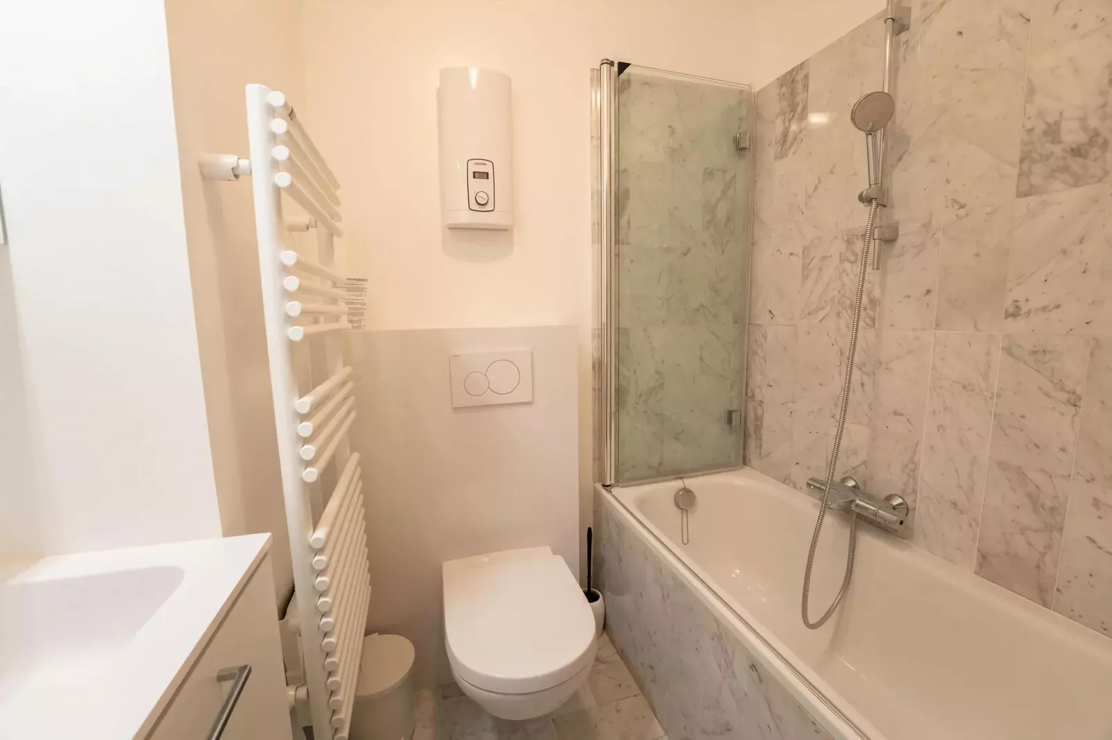 PLAZA A2/0022-Badezimmer