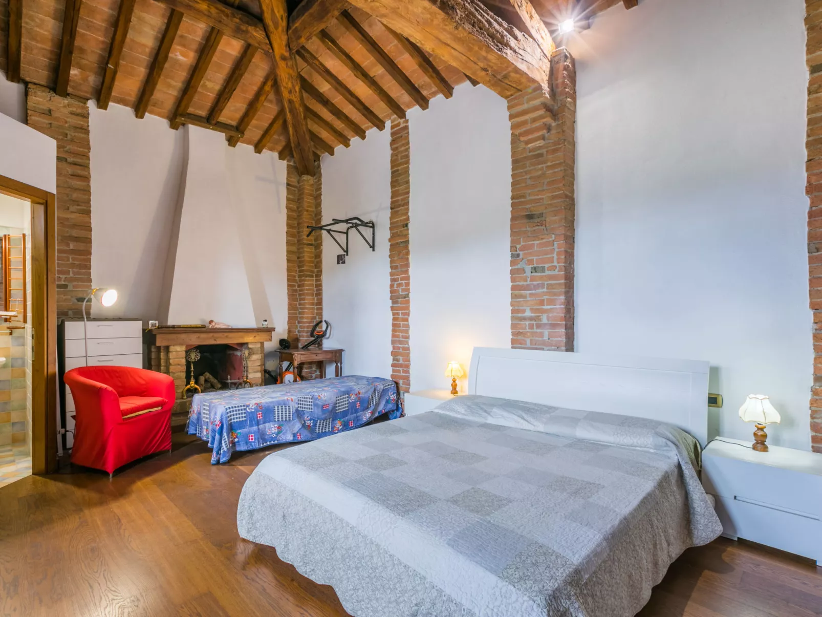 Podere Palazzetto-Drinnen