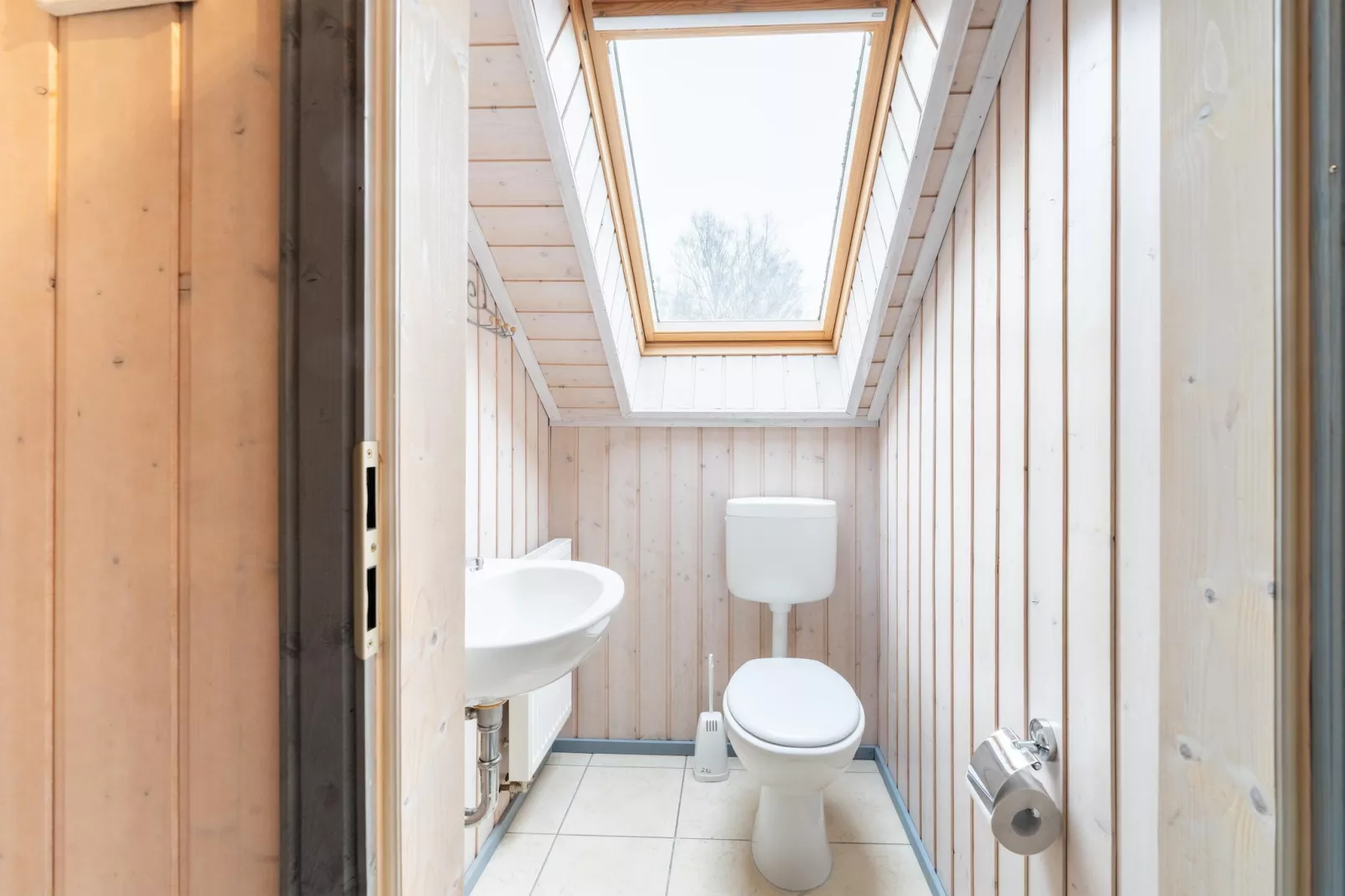 Seeschwalbe Classic 282-Bathroom