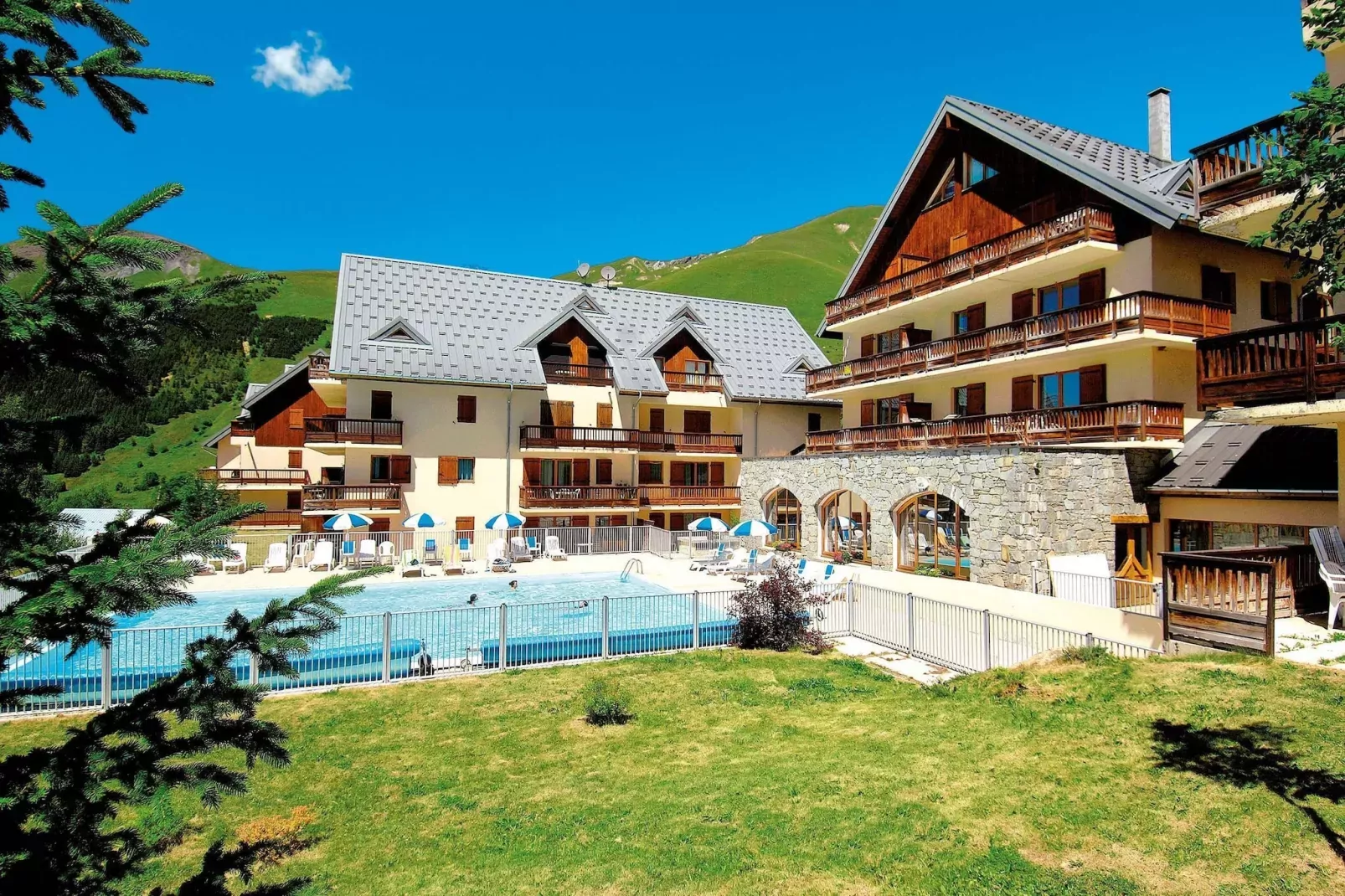 Residence Les Sybelles 1-Exterior summer