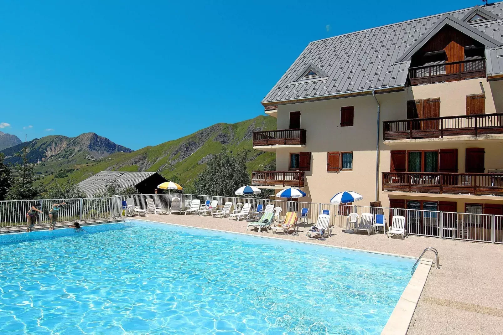 Residence Les Sybelles 1-Pool