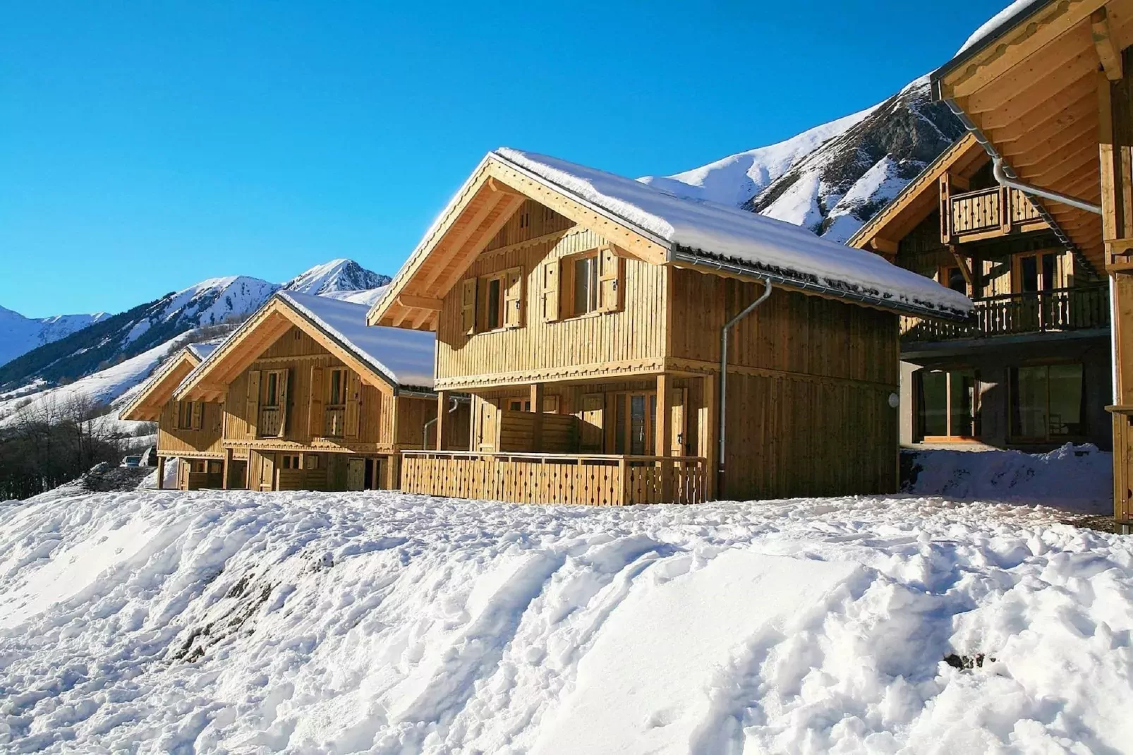 Les Chalets de l'Arvan II 2-Exterior winter