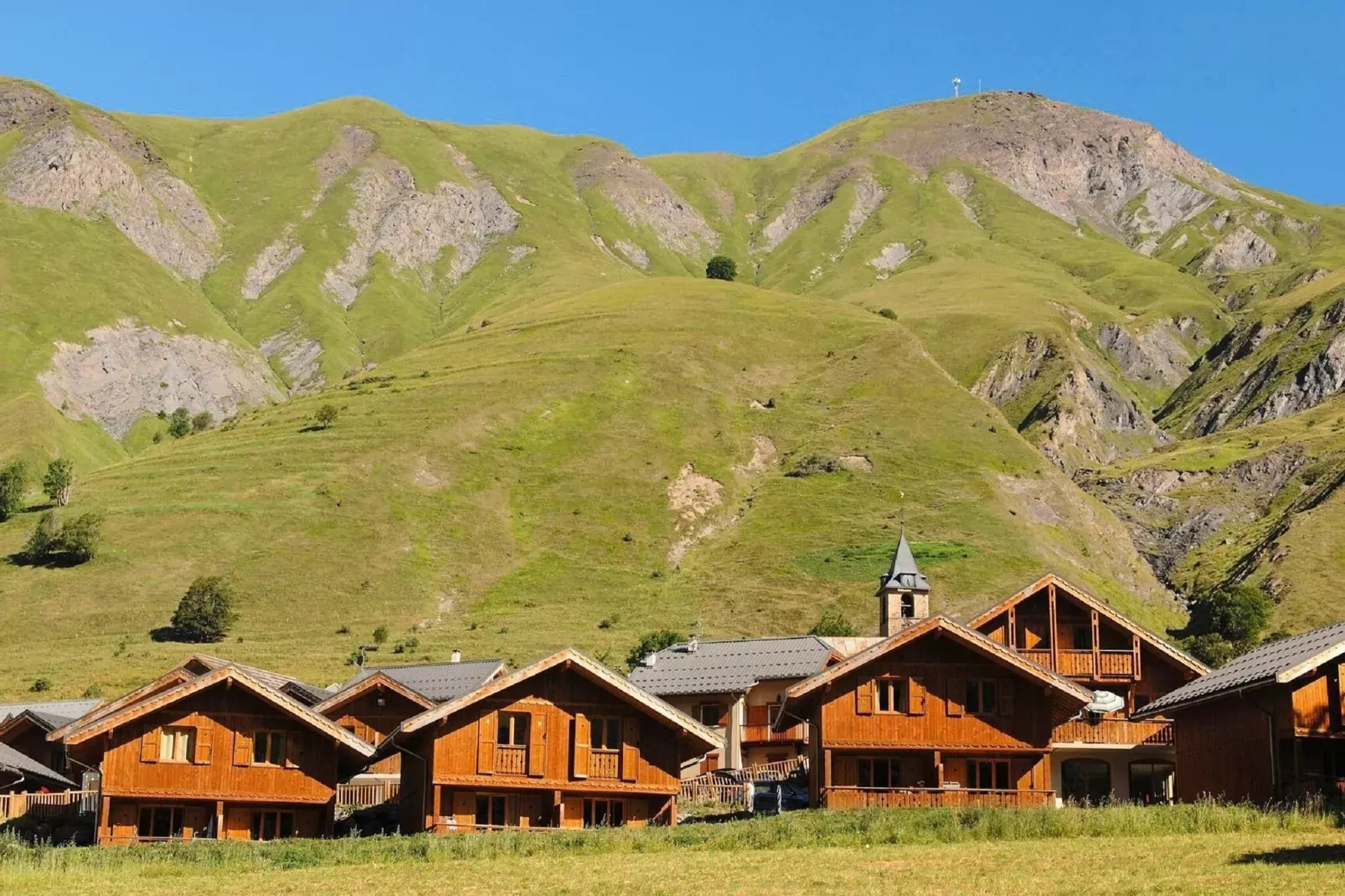 Les Chalets de l'Arvan II 2-Exterior summer