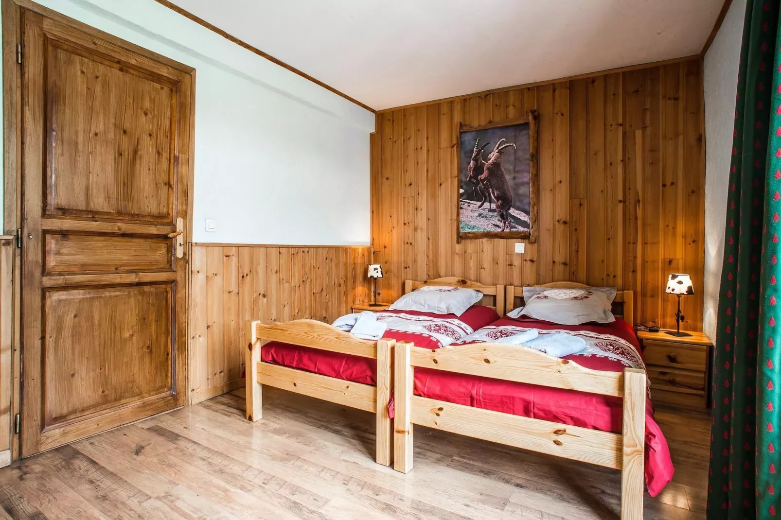 Chalet Loutantin-Bedroom