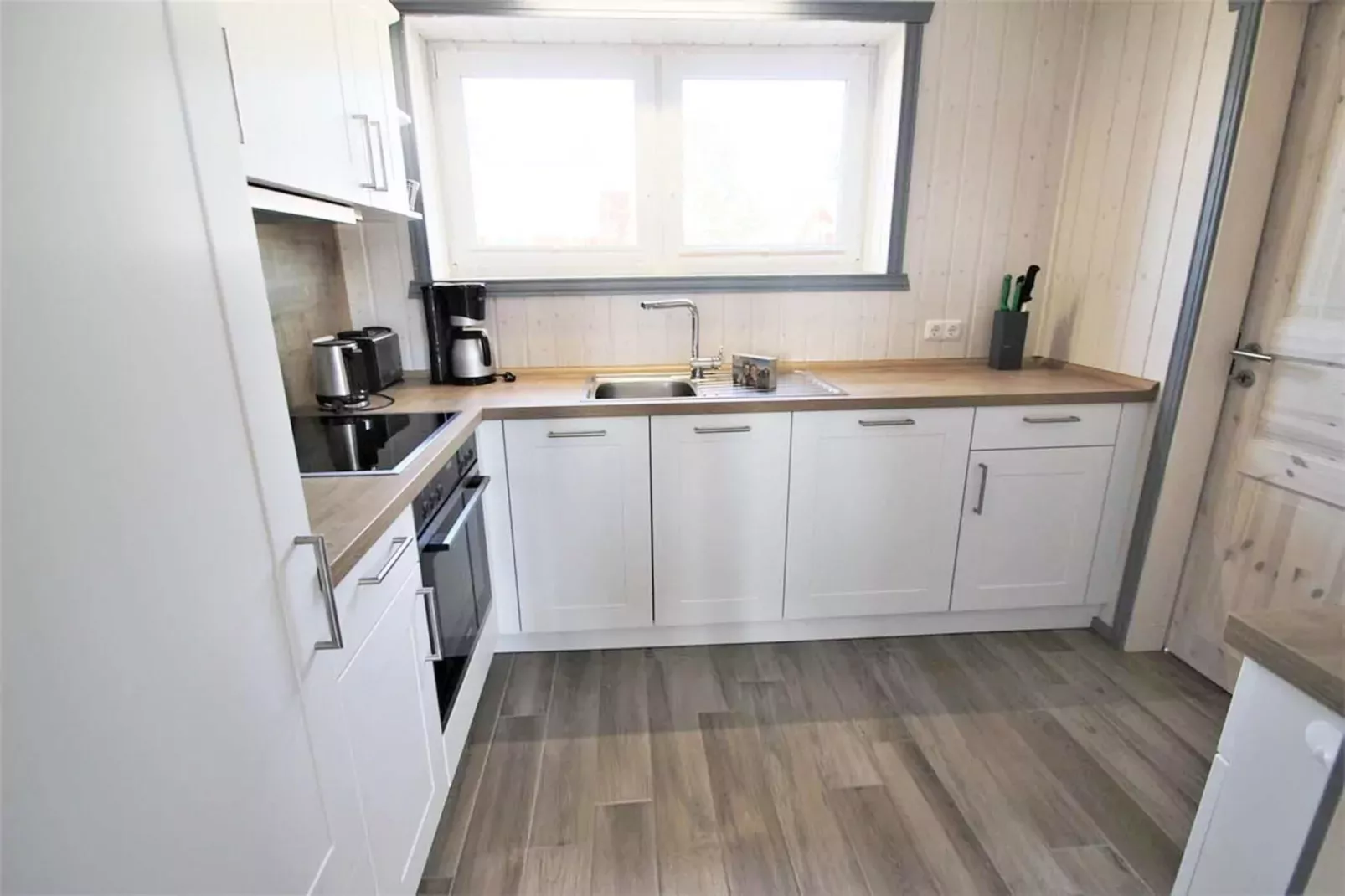 Seeschwalbe Classic 310-Kitchen