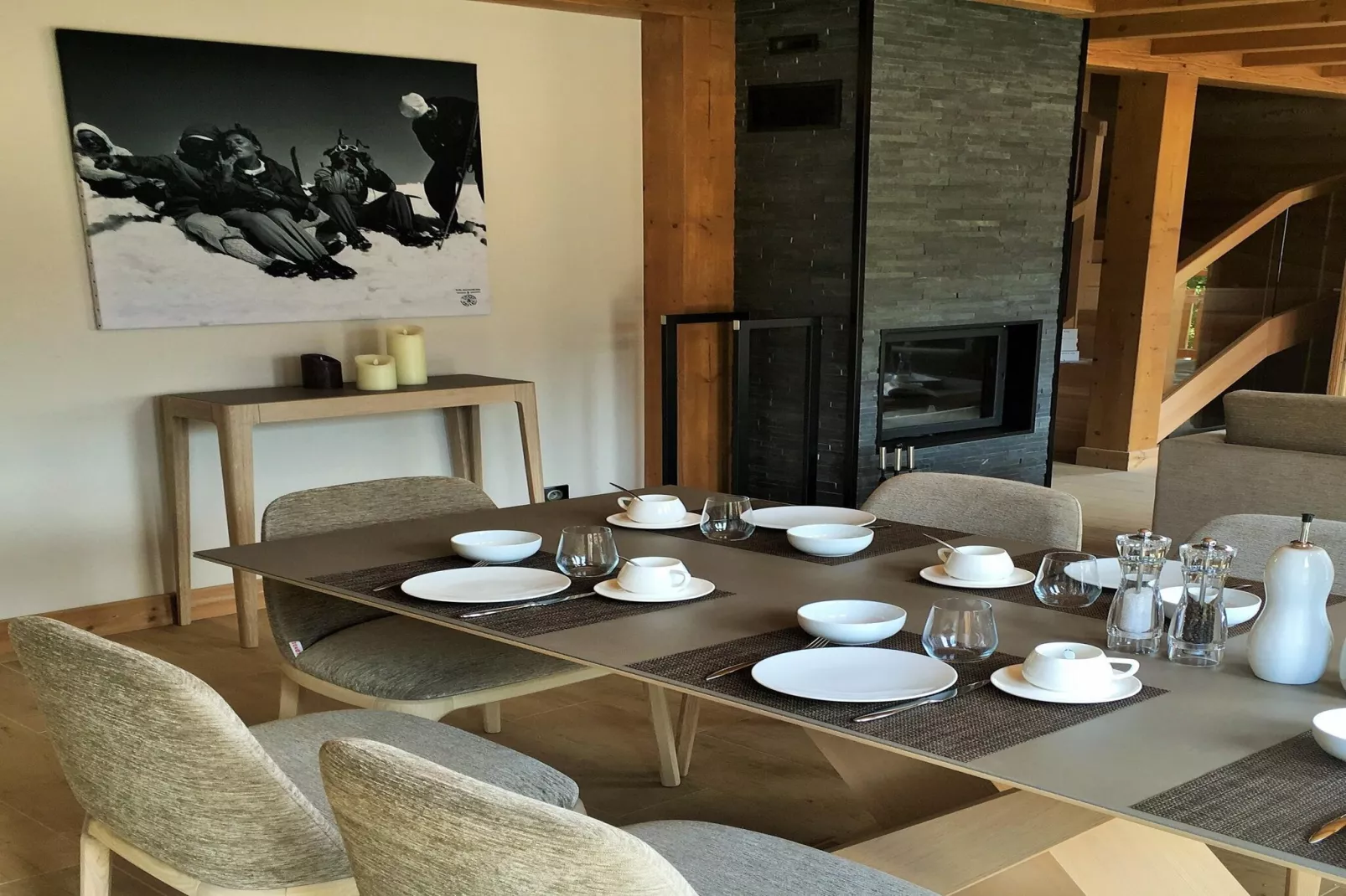 Les Portes de Megève 6-Dining room