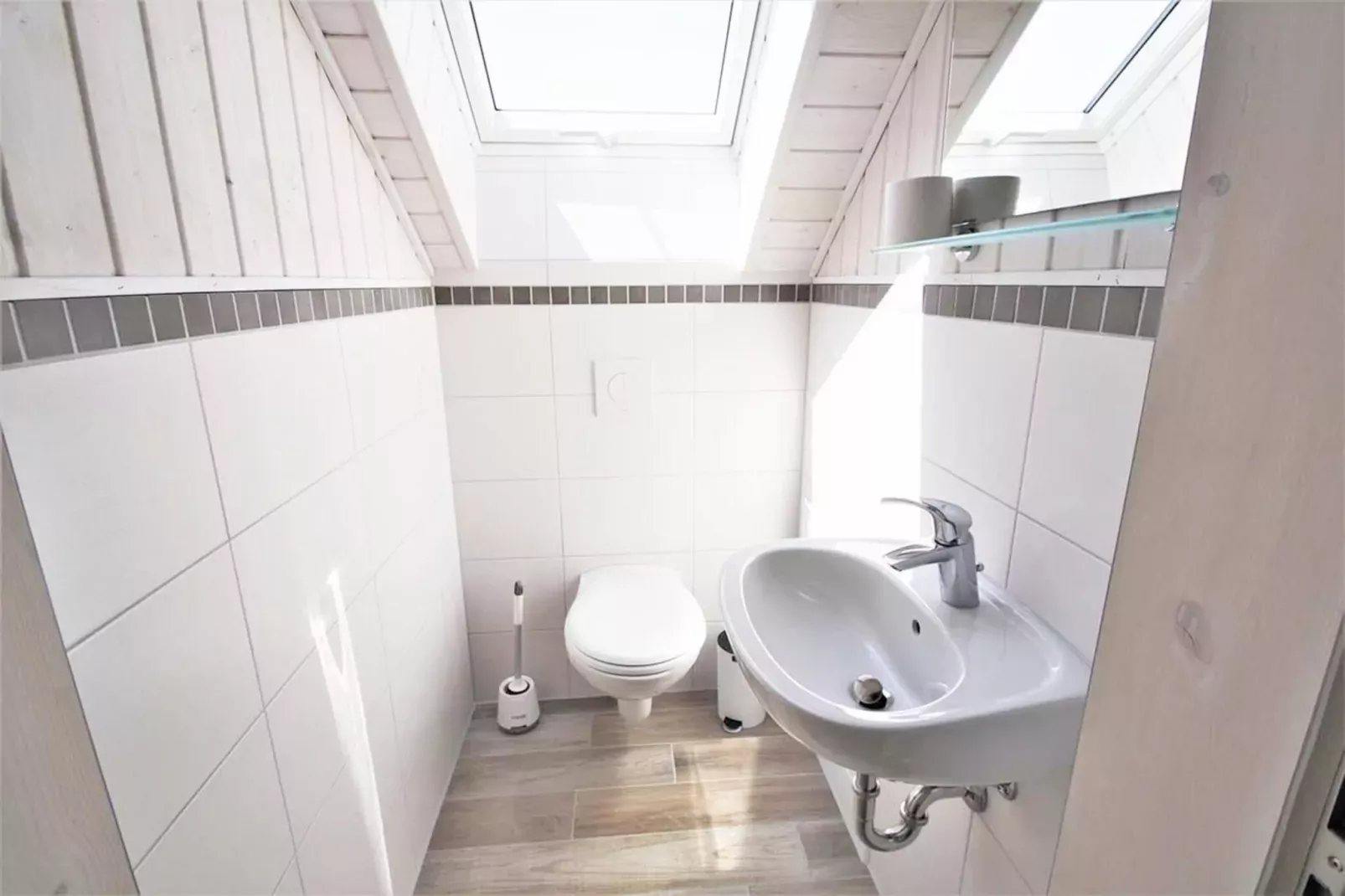 Seeschwalbe Classic 310-Bathroom
