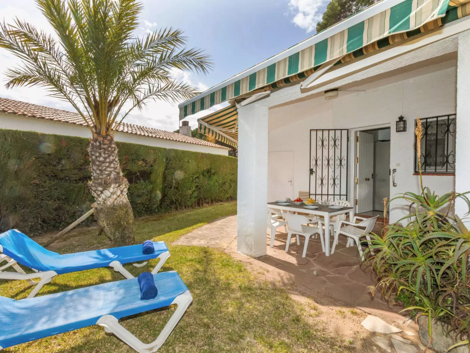 Villa Nena-Dehors
