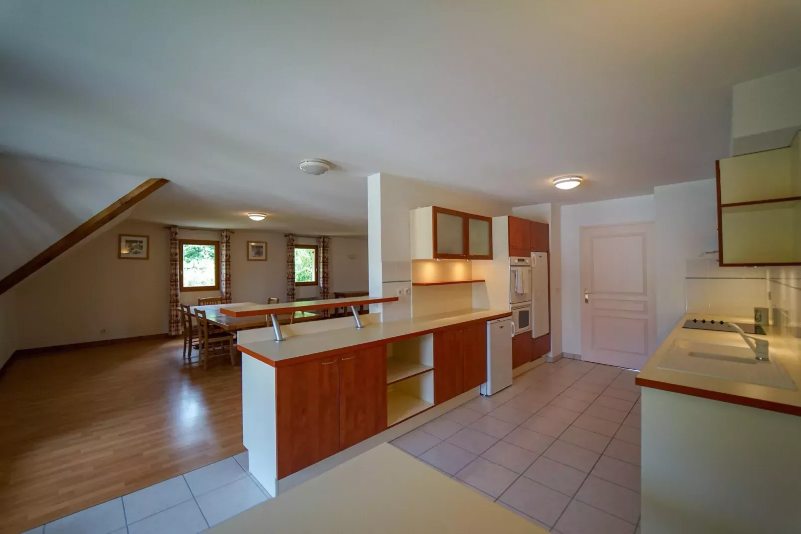 Le Birdie 7-Kitchen