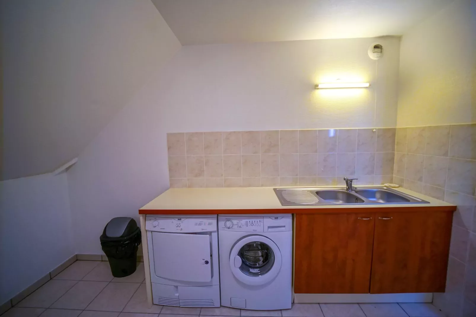 Le Birdie 7-Kitchen