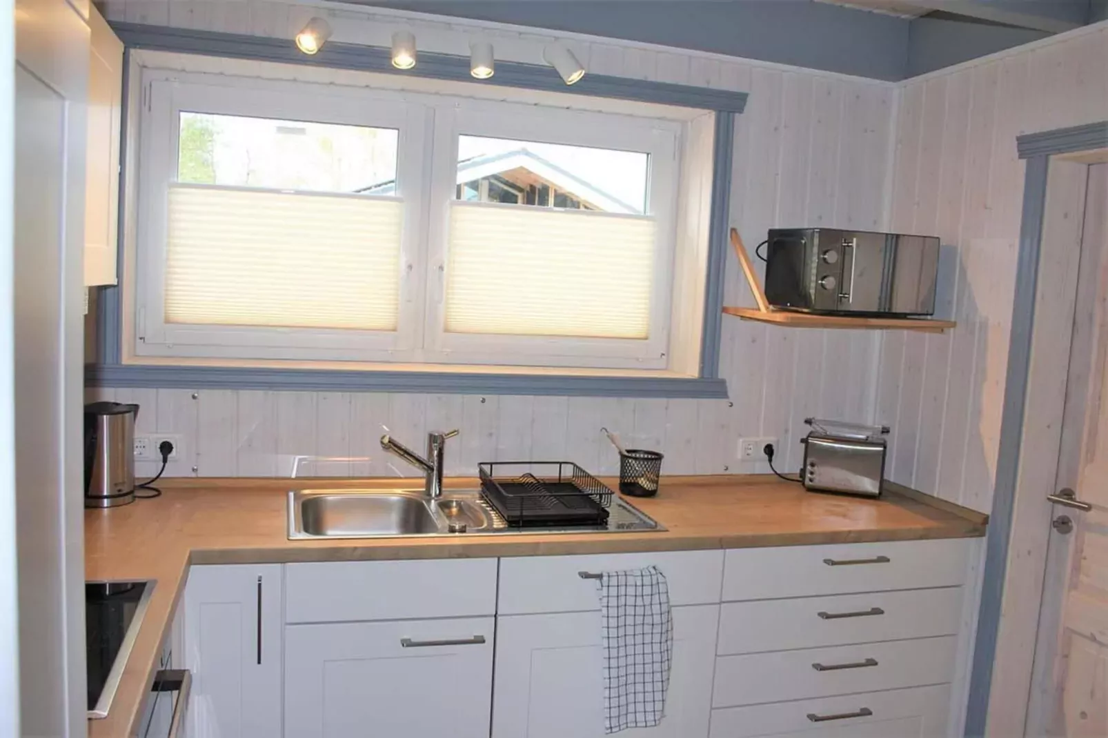 Seeschwalbe Classic 319-Kitchen