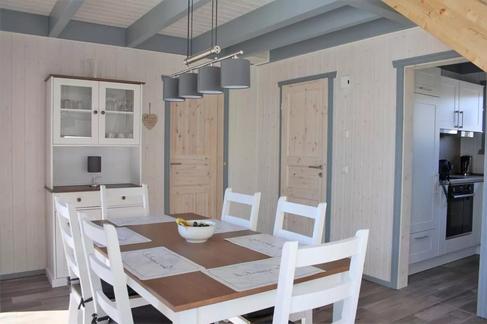 Seeschwalbe Classic 319-Dining room