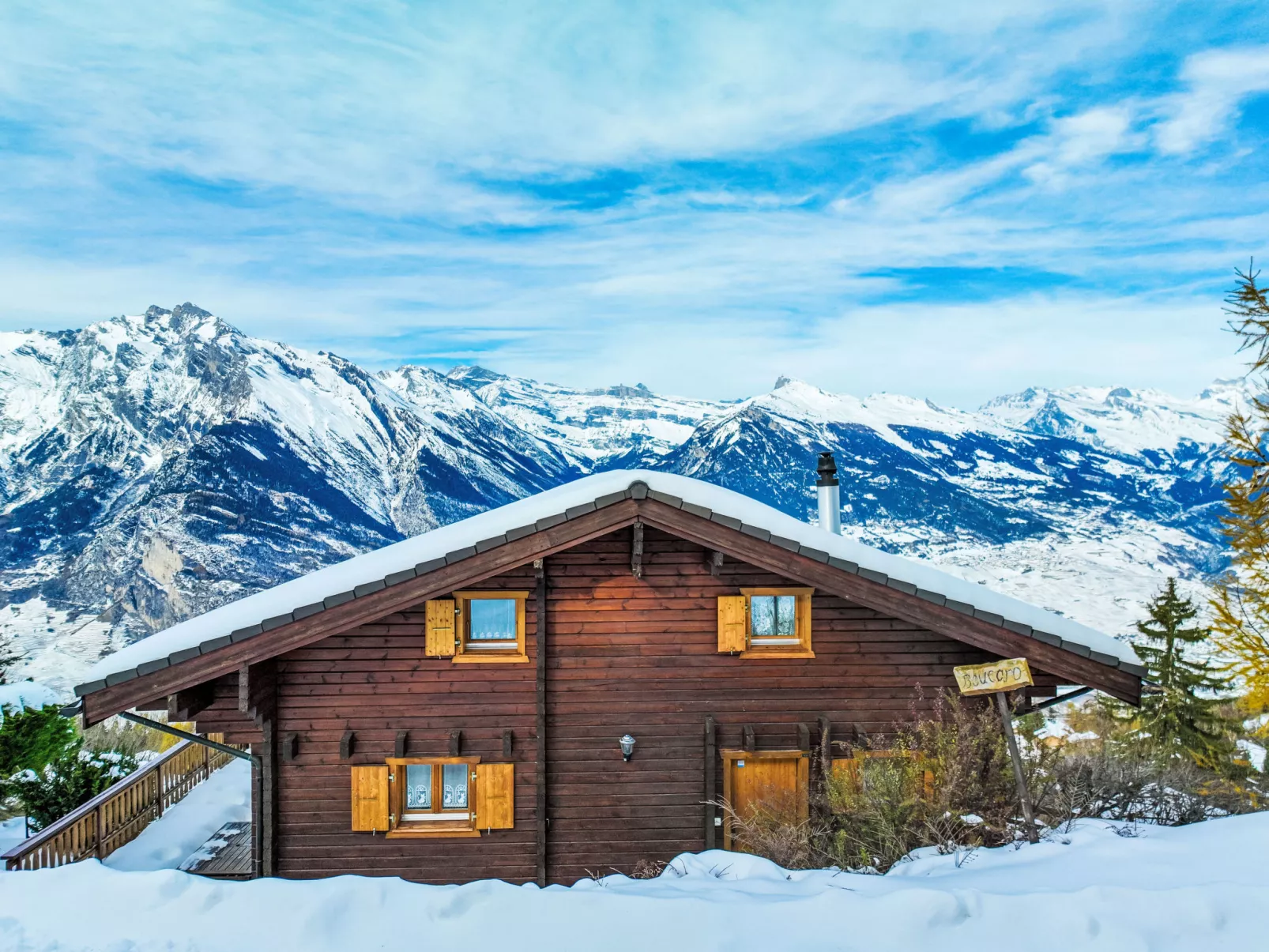 Chalet Boucaro-Outside
