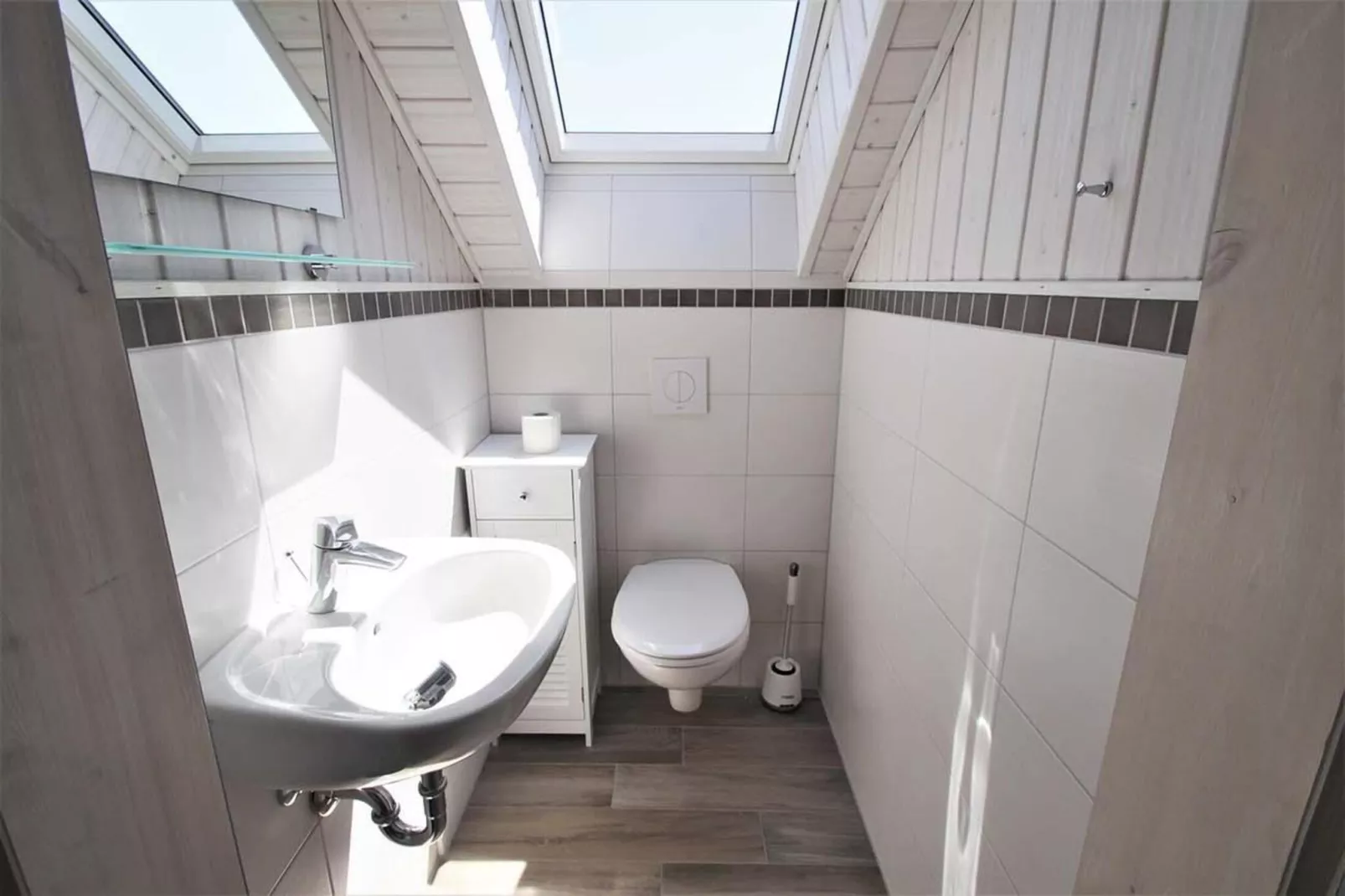 Seeschwalbe Classic 322-Bathroom