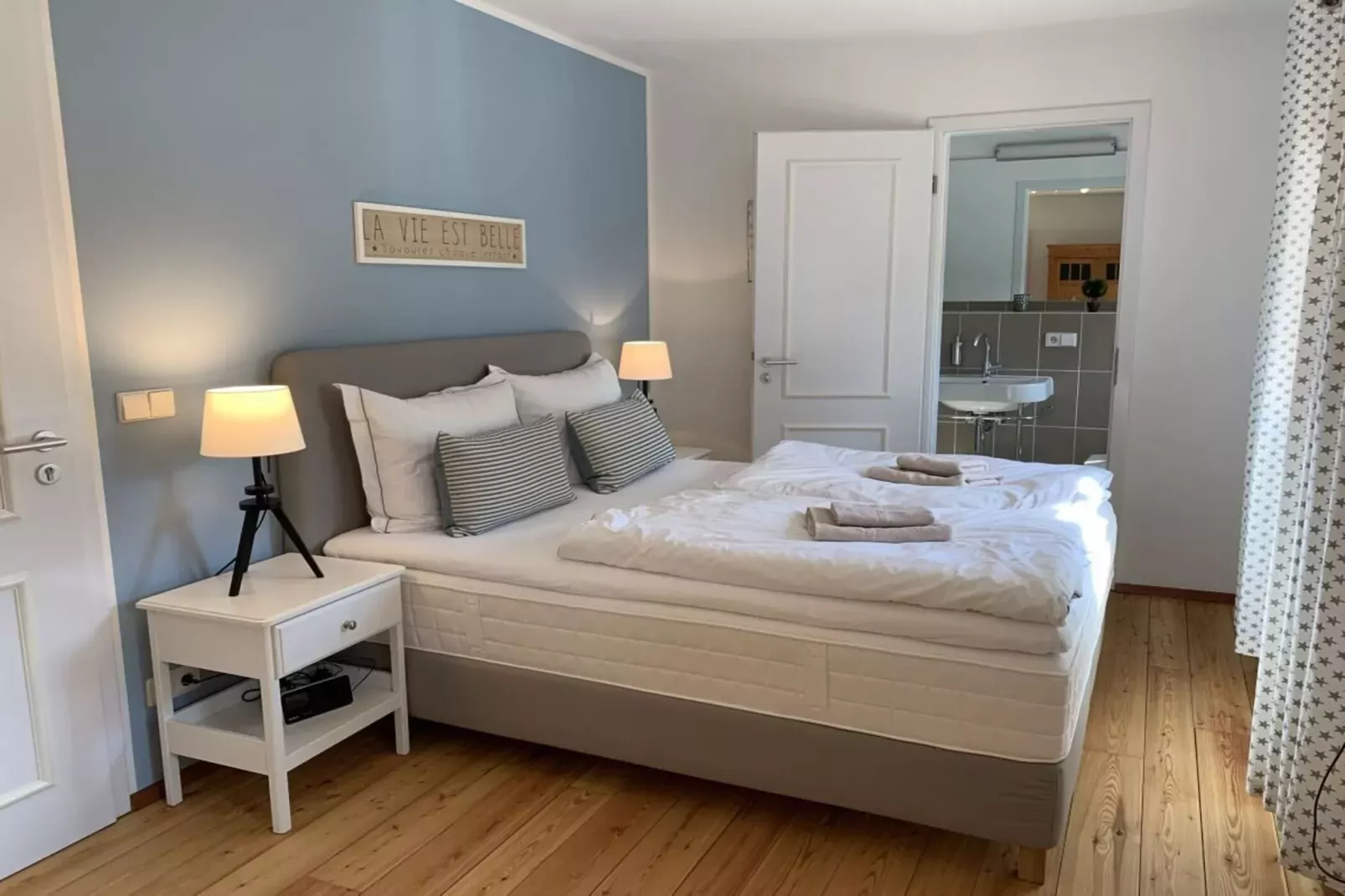 138809-Schlafzimmer