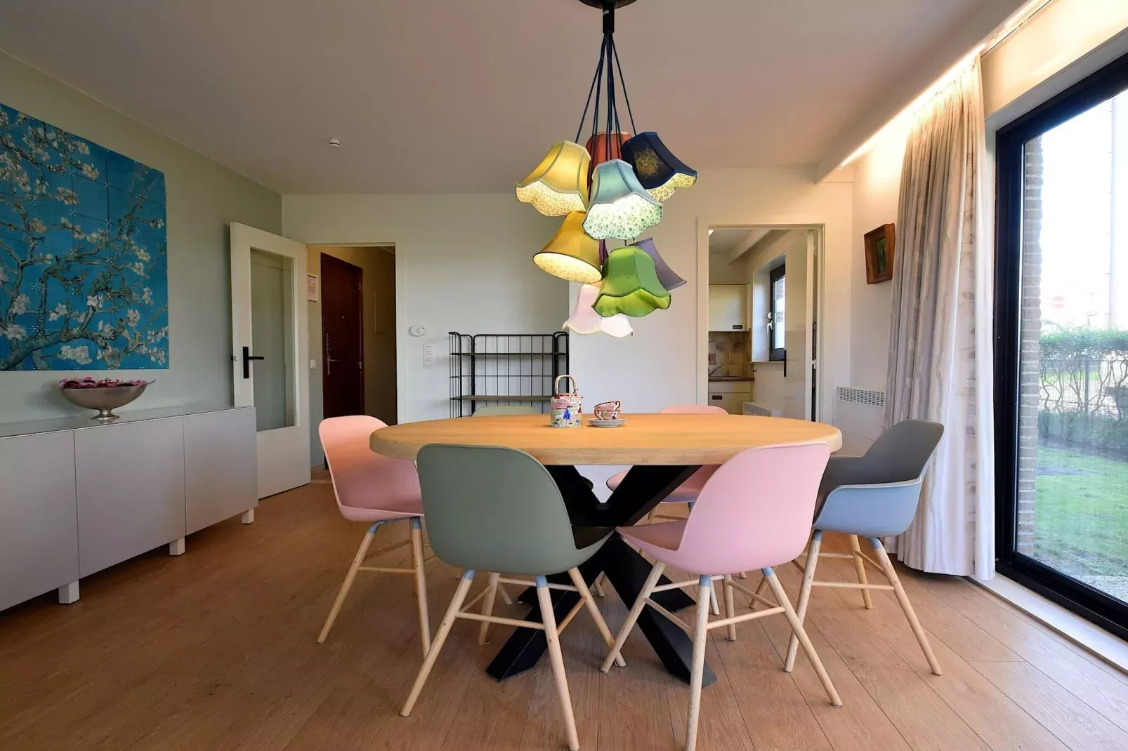 Sandpiper B0-Dining room