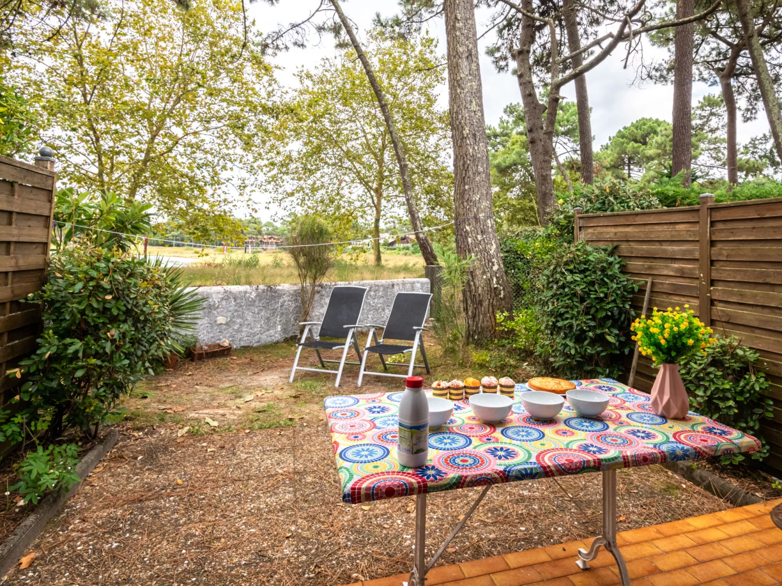 Hameau du courant-Outside
